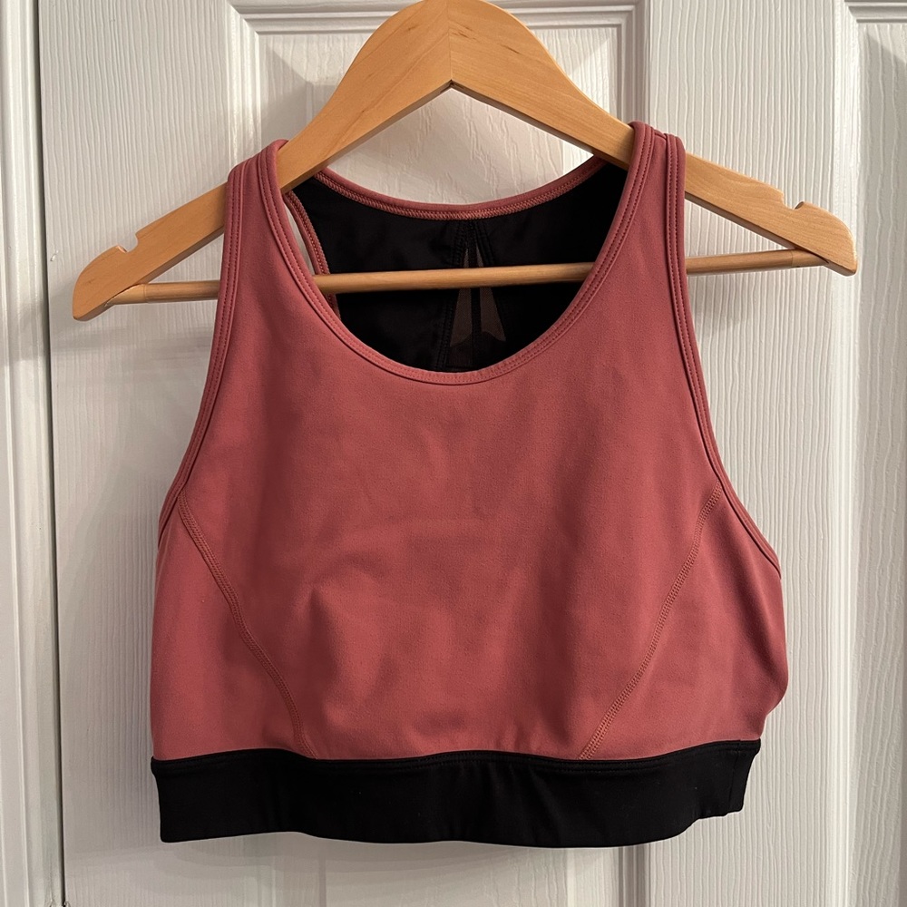 Core 10 sports bra